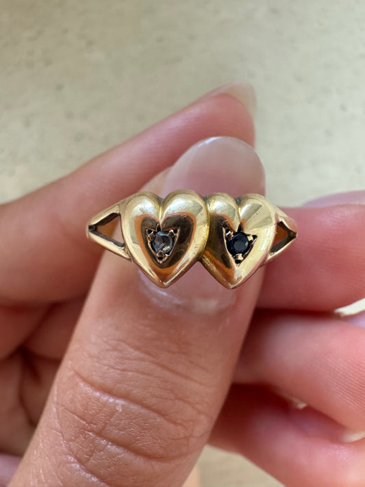 Antiker Ring aus 15kt Gold in Herzform