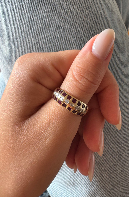 Vintage 9kt Gold-Ring mit Rubinen & Diamanten