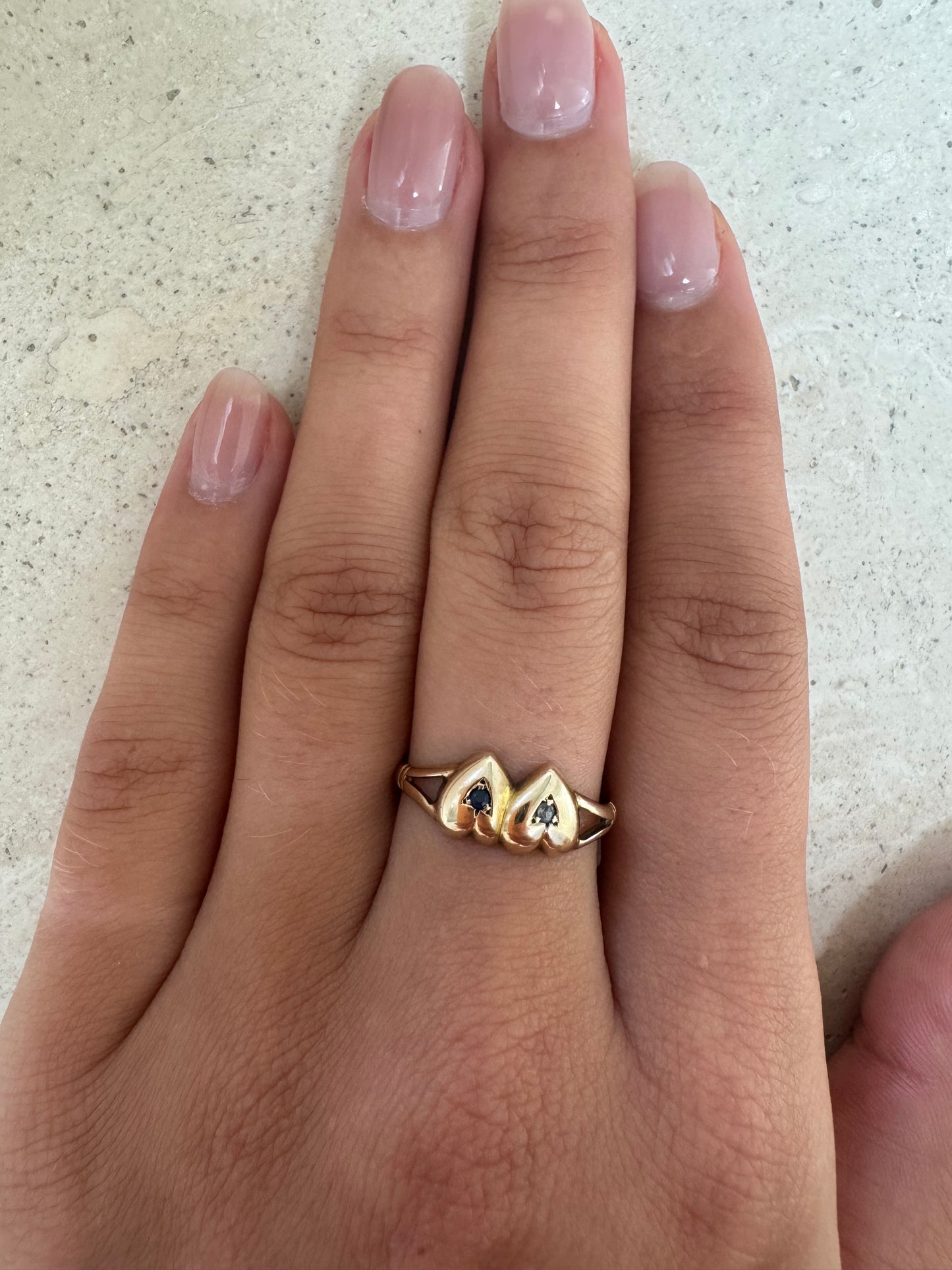 Antiker Ring aus 15kt Gold in Herzform