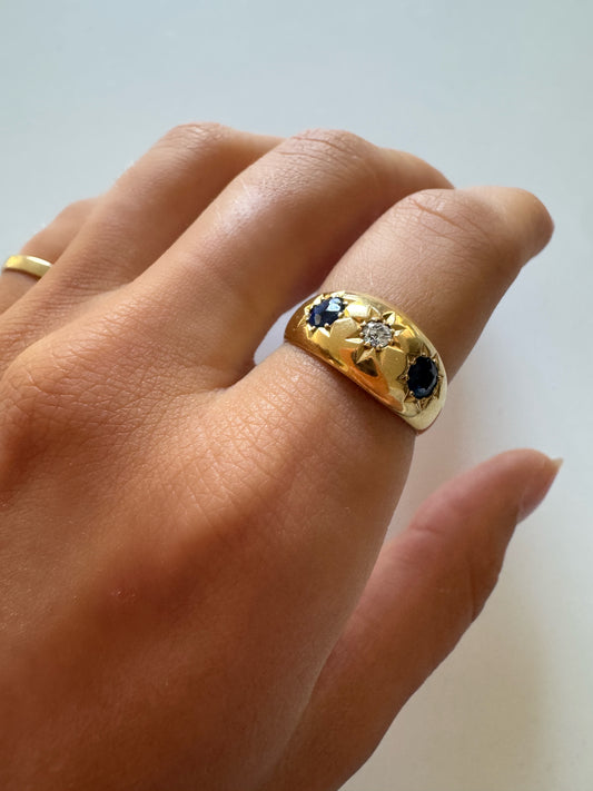 Antiker 18kt Gold Gypsy Ring mit  Diamante und Saphiren